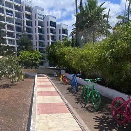 Apartment Summer Light In Playa De Americas *